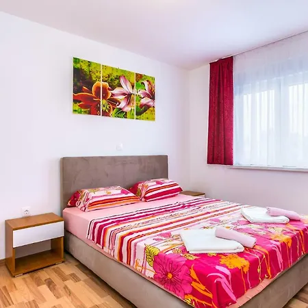 Dragan K2 Pensjonat 3*