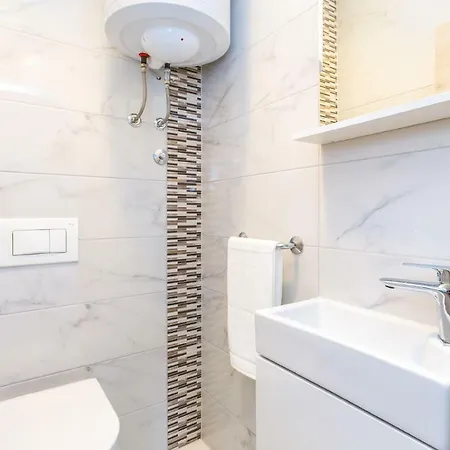 Dragan K2 Guest house *