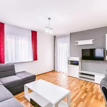 Guest house Dragan K2