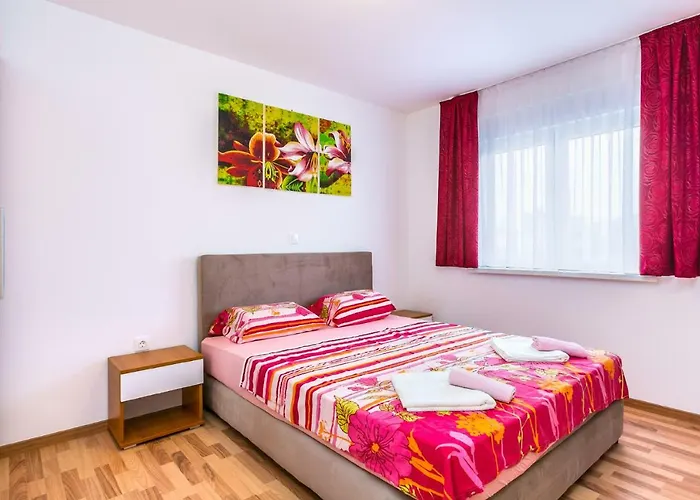 Dragan K2 Gostinjska kuća 3*