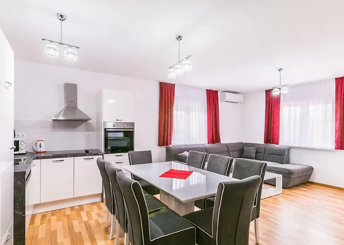 Dragan K2 Gostinjska kuća 3*